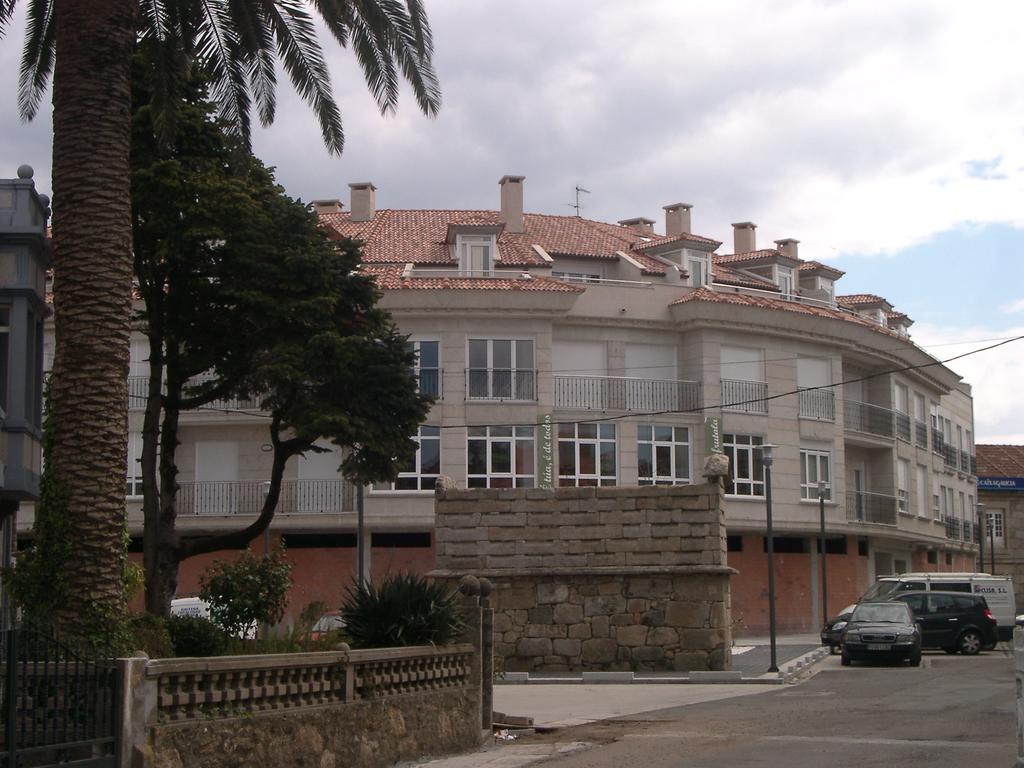 Apartamentos Illa Isla de Arosa Luaran gambar